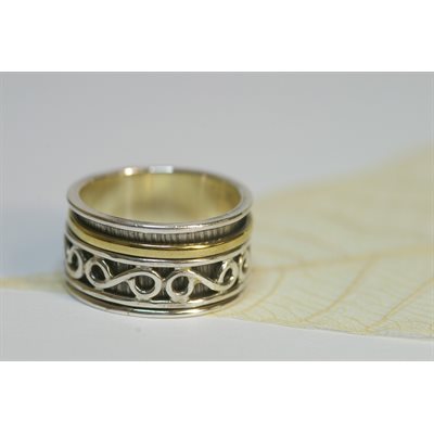 Spinner meditation ring - A109